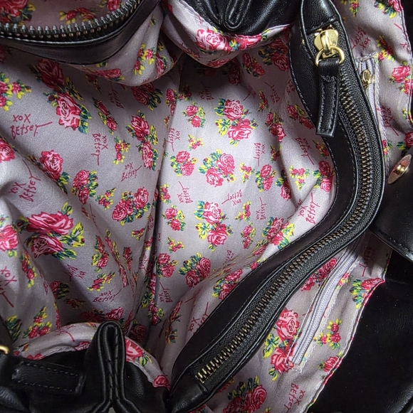 Betsey Johnson Black Quilted Shoulder Bag with Floral Accent - Picture 9 of 10